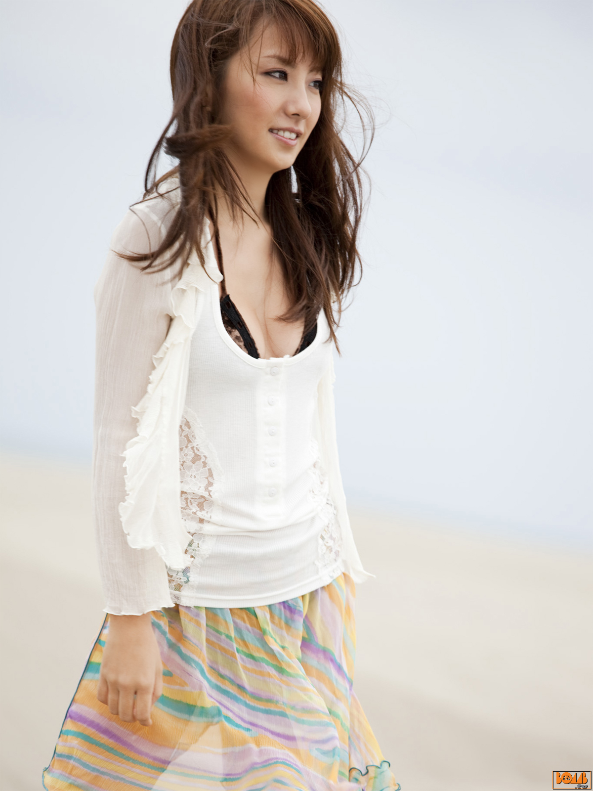 山本梓  [Bomb.tv] 2009.12 Azusa Yamamoto